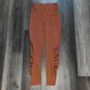 all in motion xs burnt orange scrunch leg leggings worn a few times